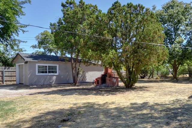 6163 Larry Way, North Highlands, CA 95660