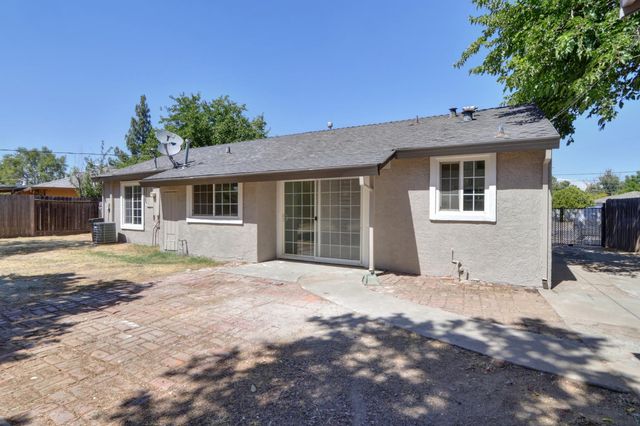 6163 Larry Way, North Highlands, CA 95660