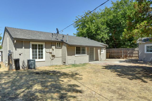 6163 Larry Way, North Highlands, CA 95660