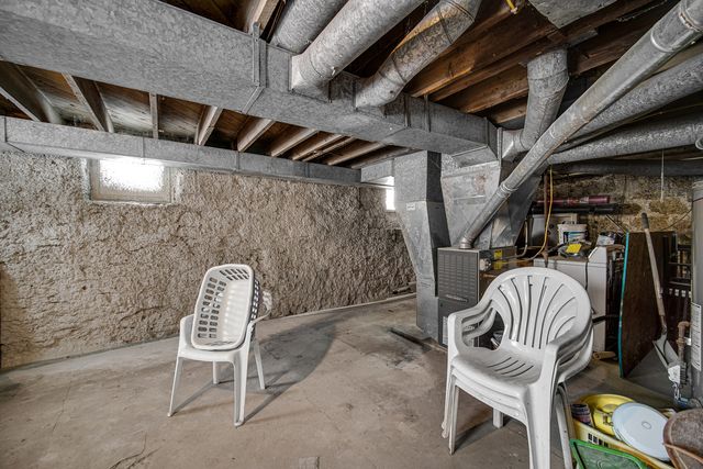 1025 Grant Avenue, Rockford, IL 61103