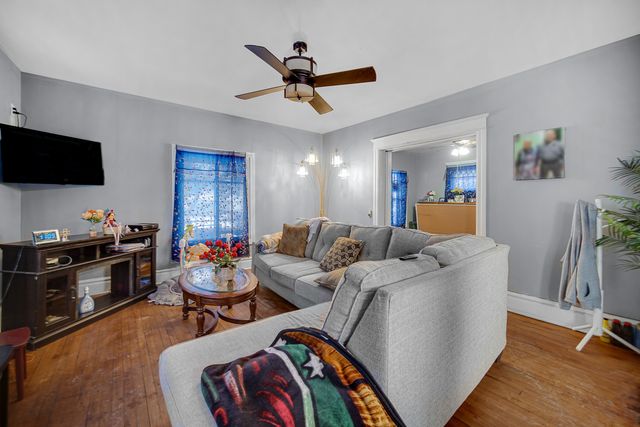 1025 Grant Avenue, Rockford, IL 61103