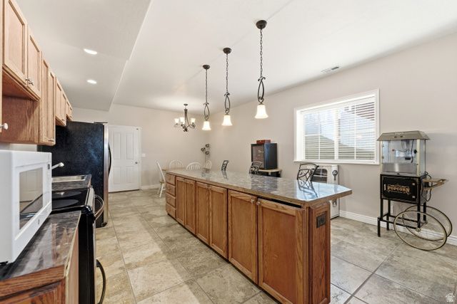 10938 S LUCAS LN, South Jordan, UT 84095