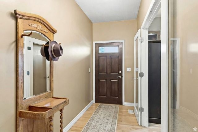 10938 S LUCAS LN, South Jordan, UT 84095