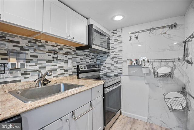 121 ONONDAGA DR, Oxon Hill, MD 20745