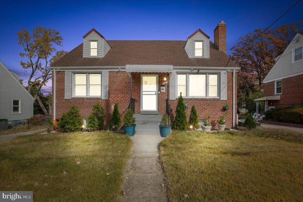 121 ONONDAGA DR, Oxon Hill, MD 20745