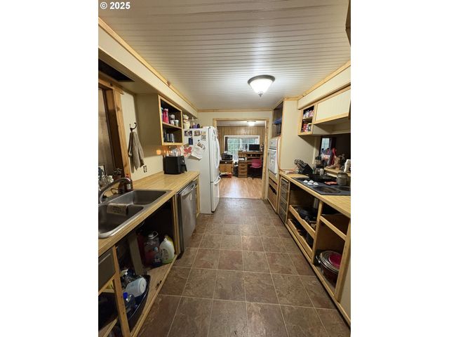 23320 Se FIRWOOD Rd, Sandy, OR 97055