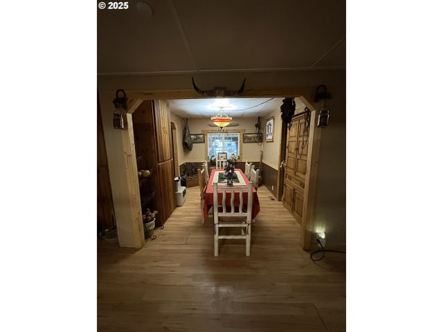 23320 Se FIRWOOD Rd, Sandy, OR 97055