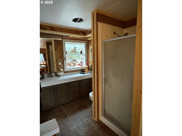 23320 Se FIRWOOD Rd, Sandy, OR 97055