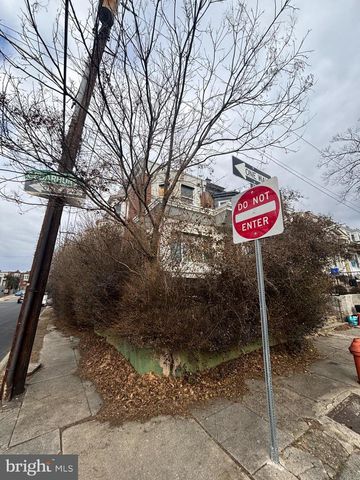 5851 CEDARHURST ST, Philadelphia, PA 19143