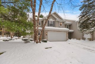 661 Abbey Mill Drive SE 41, Ada, MI 49301