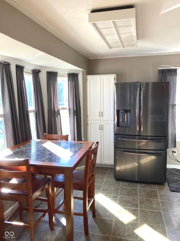 114 S Jefferson Street, Brownsburg, IN 46112