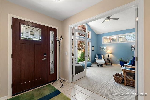 46 Counts Cove Court, Holland, MI 49424