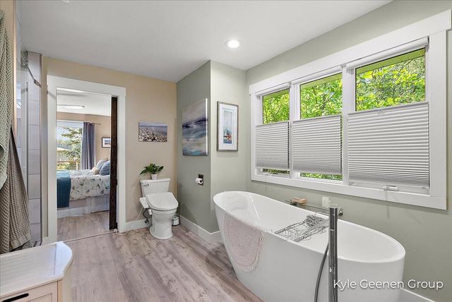 46 Counts Cove Court, Holland, MI 49424