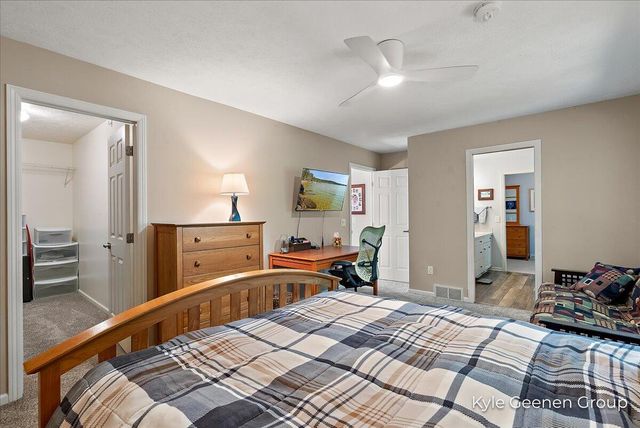 46 Counts Cove Court, Holland, MI 49424