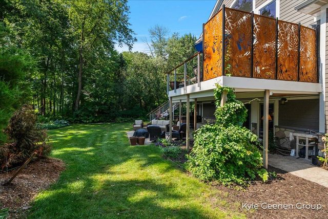 46 Counts Cove Court, Holland, MI 49424