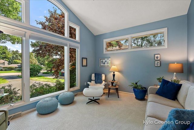 46 Counts Cove Court, Holland, MI 49424