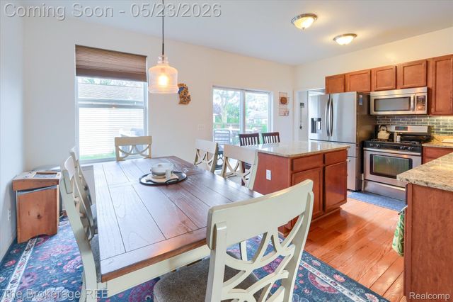 2880 Kipling Avenue, Berkley, MI 48072
