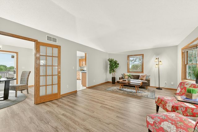 4603 5th Street NW, Rochester, MN 55901