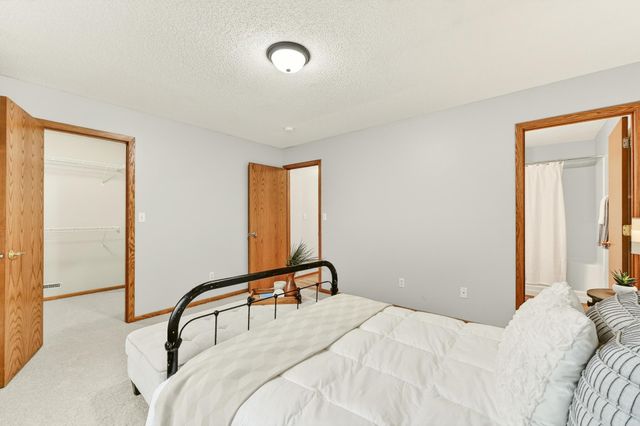 4603 5th Street NW, Rochester, MN 55901