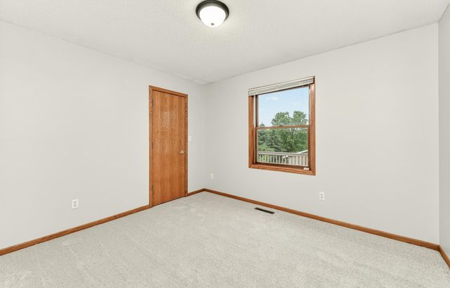 4603 5th Street NW, Rochester, MN 55901