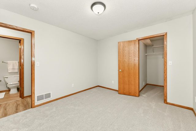 4603 5th Street NW, Rochester, MN 55901