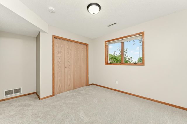4603 5th Street NW, Rochester, MN 55901