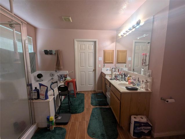 2131 Mountshire Drive, Missouri City, TX 77489