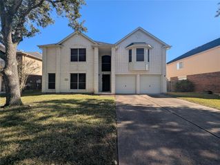 2131 Mountshire Drive, Missouri City, TX 77489