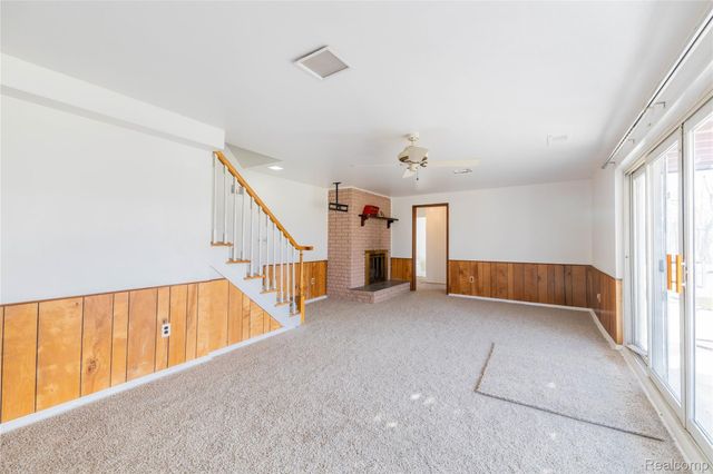21918 Knudsen Drive, Grosse Ile Township, MI 48138