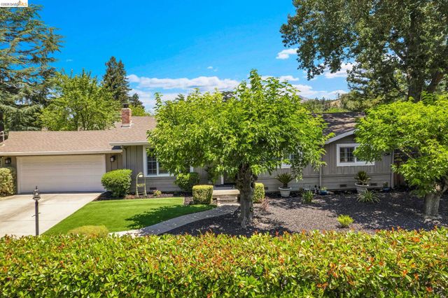 1131 Camino Tassajara, Danville, CA 94526