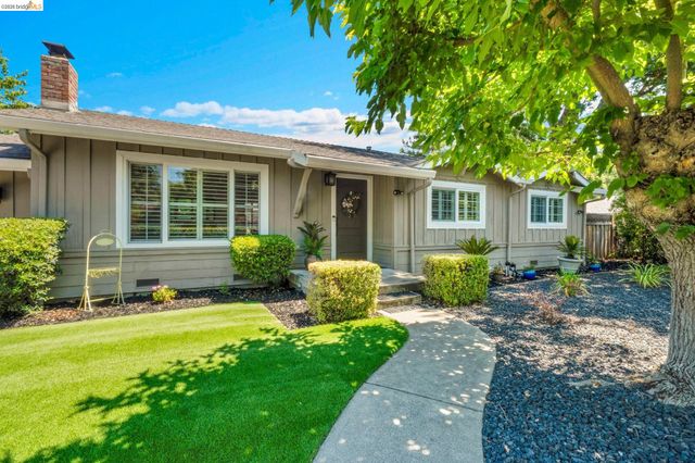 1131 Camino Tassajara, Danville, CA 94526