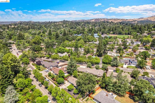 1131 Camino Tassajara, Danville, CA 94526