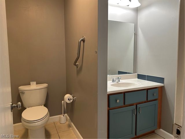 5444 Som Center Road, Willoughby, OH 44094