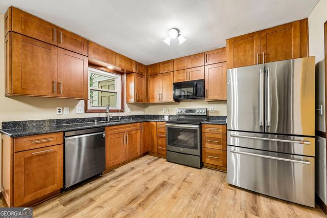 6060 Sand Wedge Circle NW, Kennesaw, GA 30144