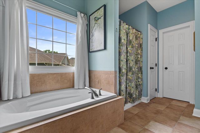 1822 Coach House COURT, Racine, WI 53406