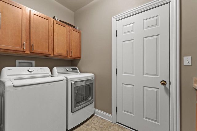 1822 Coach House COURT, Racine, WI 53406