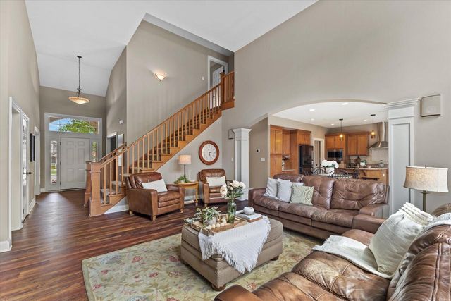 1822 Coach House COURT, Racine, WI 53406
