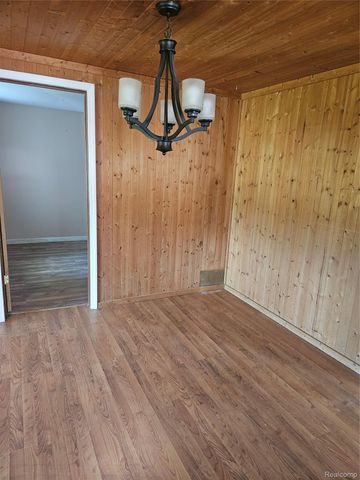 209 Park Street, Gaines Township, MI 48436