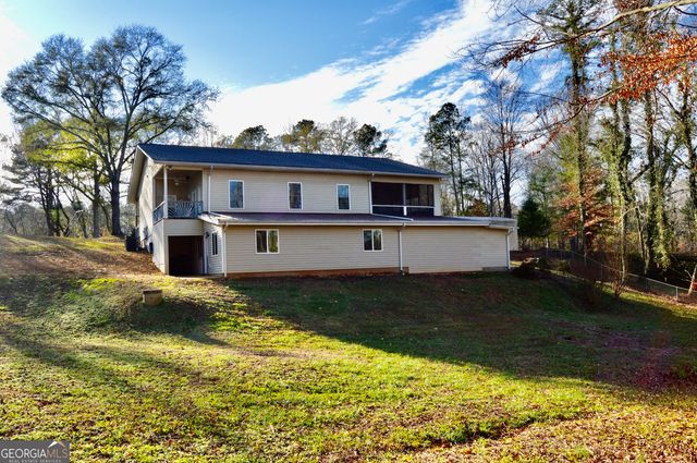 817 Brookside Drive, Winder, GA 30680
