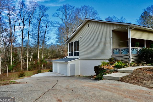 817 Brookside Drive, Winder, GA 30680