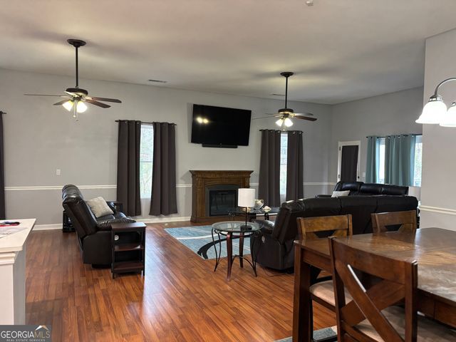 817 Brookside Drive, Winder, GA 30680