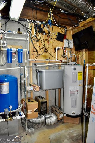 817 Brookside Drive, Winder, GA 30680