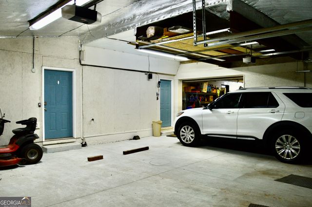 817 Brookside Drive, Winder, GA 30680