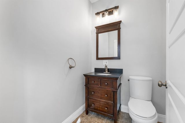 3 Kensington Road, Concord, NH 03301