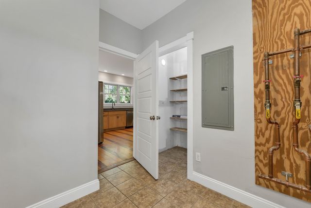 3 Kensington Road, Concord, NH 03301