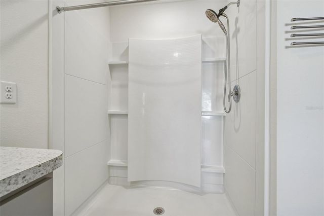 1353 OCEAN SPRAY DRIVE, Ruskin, FL 33570