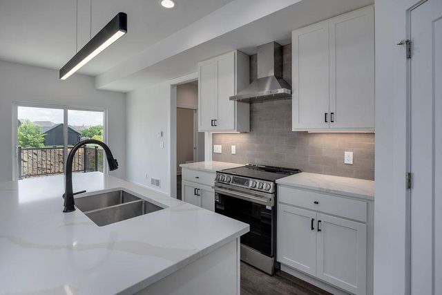 3149 Hope Street, Sun Prairie, WI 53590