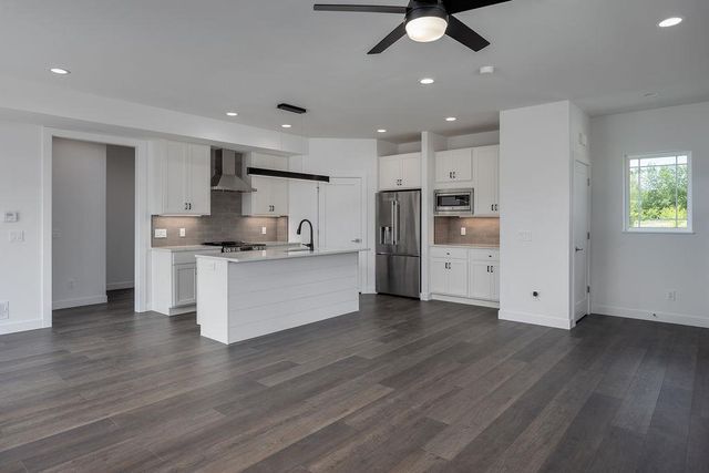 3149 Hope Street, Sun Prairie, WI 53590