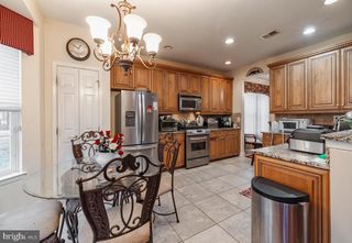 3 MELISSA DR, Sicklerville, NJ 08081