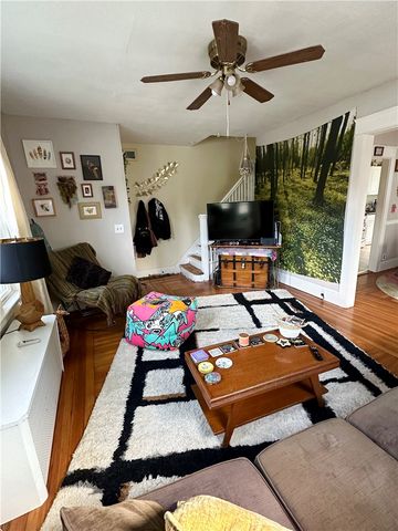 3113 Pawtucket Avenue, East Providence, RI 02915